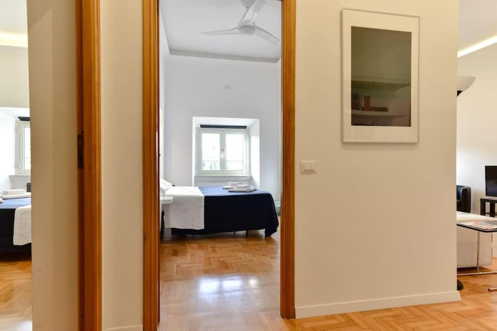Stunning St.peter's Apartment